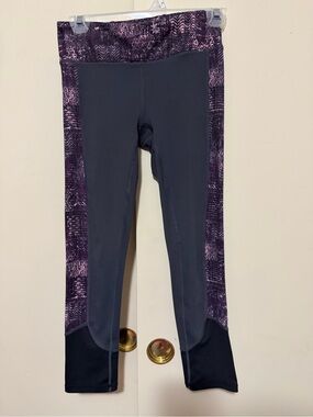 Girls' Purple Printed Panel Athletic Leggings